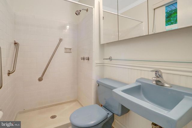 8447 THAMES ST, Springfield, VA 22151