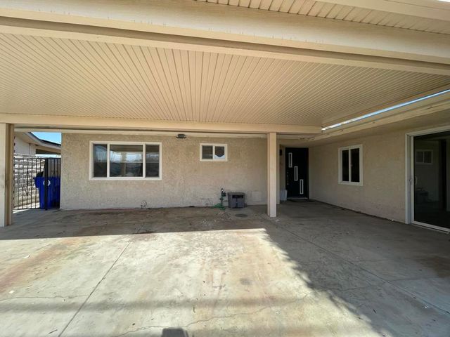 43400 Illinois Avenue, Palm Desert, CA 92211