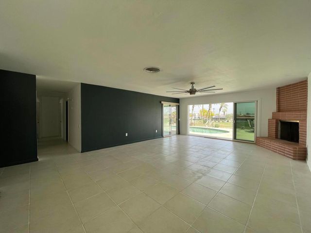 43400 Illinois Avenue, Palm Desert, CA 92211