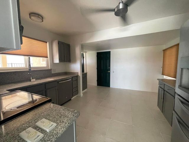 43400 Illinois Avenue, Palm Desert, CA 92211