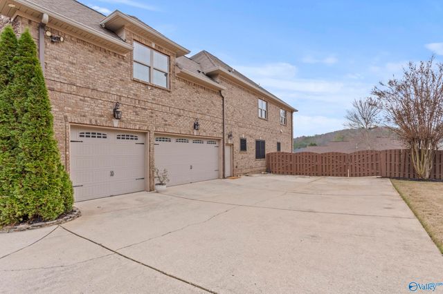 308 Cedar Trail Lane, Harvest, AL 35749