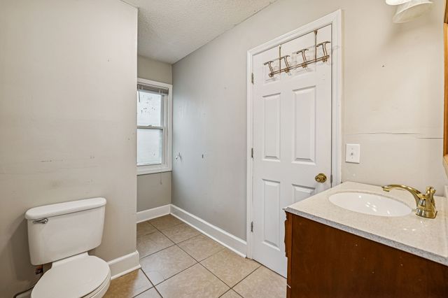 515 Water St, Carthage, TN 37030