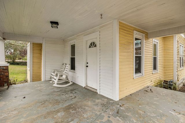 515 Water St, Carthage, TN 37030