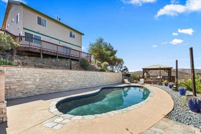 24144 St Helena Court, Ramona, CA 92065