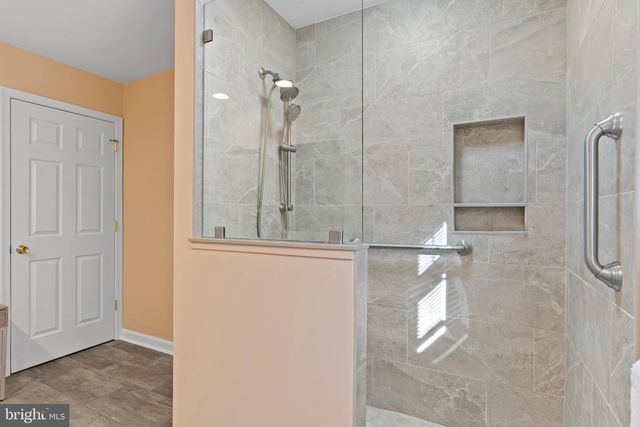 102 LITTLE RUN RD, Camp Hill, PA 17011