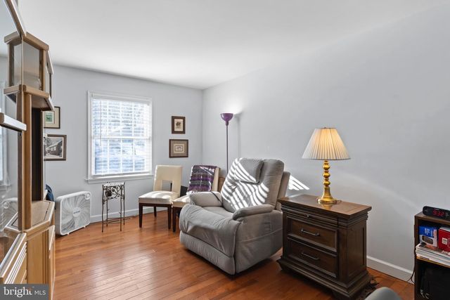 102 LITTLE RUN RD, Camp Hill, PA 17011