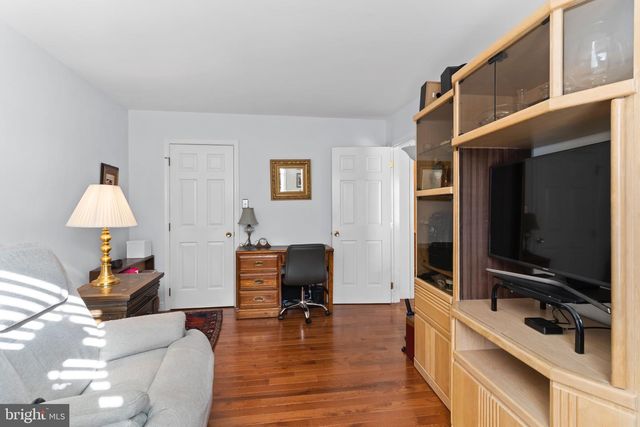 102 LITTLE RUN RD, Camp Hill, PA 17011