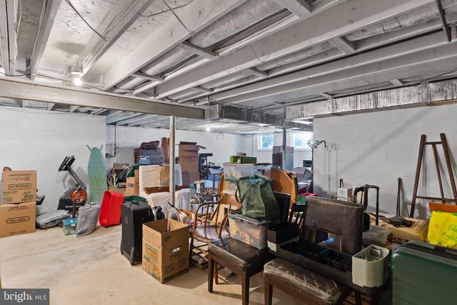 102 LITTLE RUN RD, Camp Hill, PA 17011