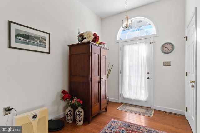 102 LITTLE RUN RD, Camp Hill, PA 17011