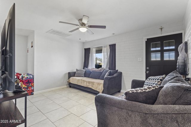 11111 W HOLLYWOOD Avenue, Youngtown, AZ 85363