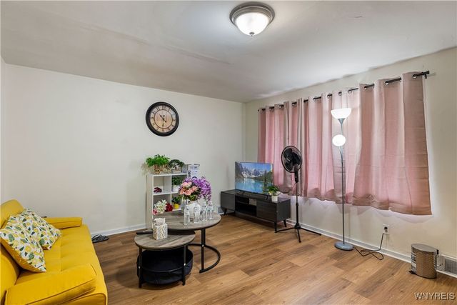 1004 19th Street, Niagara Falls, NY 14301