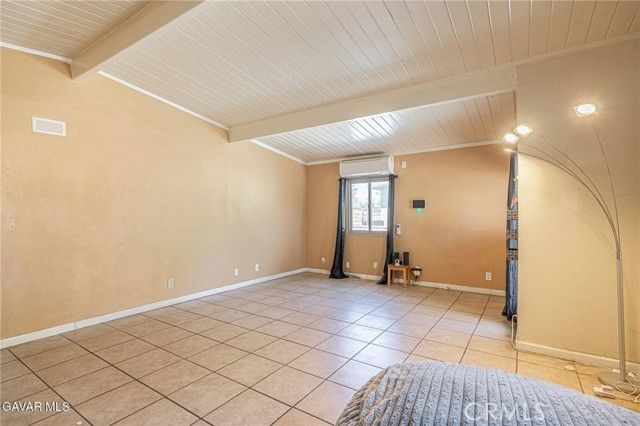 1342 W Avenue H15, Lancaster, CA 93534