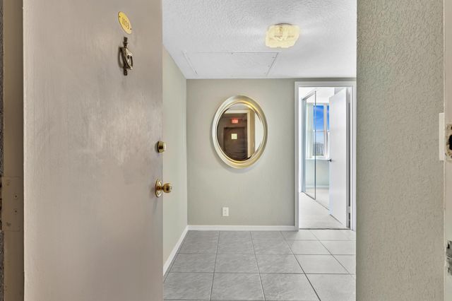 3233 NE 32nd Avenue 1103, Fort Lauderdale, FL 33308
