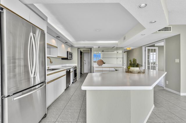 3233 NE 32nd Avenue 1103, Fort Lauderdale, FL 33308