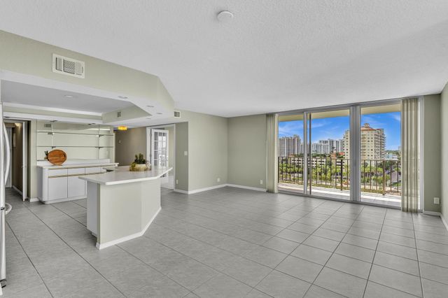 3233 NE 32nd Avenue 1103, Fort Lauderdale, FL 33308