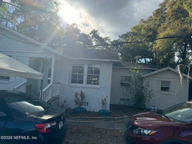 2710 SOUTHSIDE Boulevard, Jacksonville, FL 32216