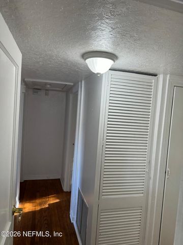 2710 SOUTHSIDE Boulevard, Jacksonville, FL 32216