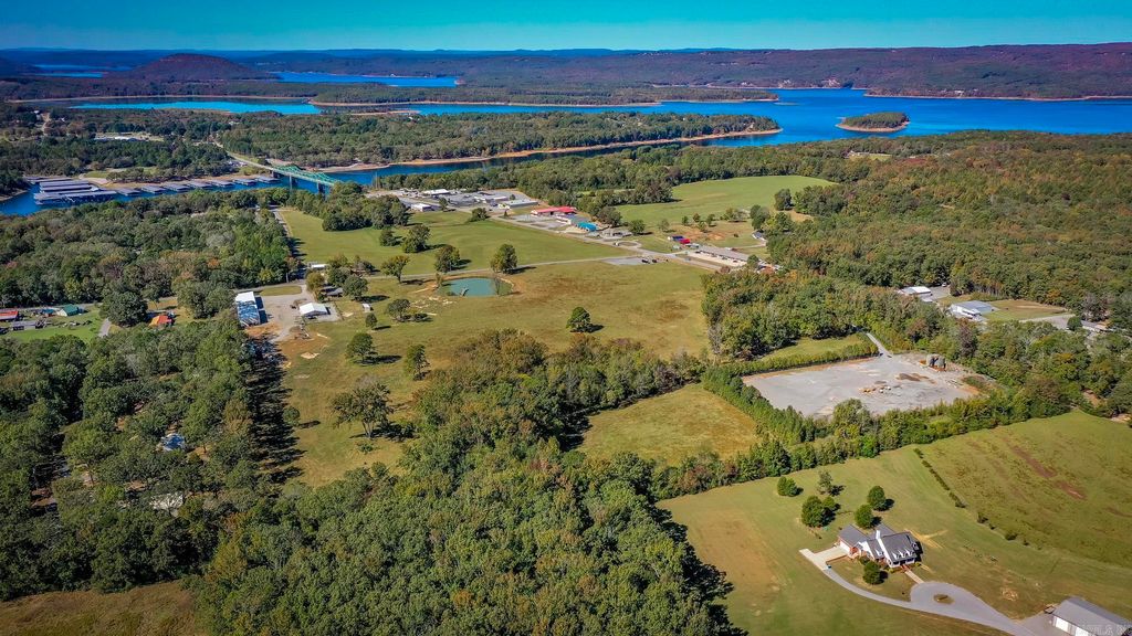 75 Stark Avenue, Greers Ferry, AR 72067