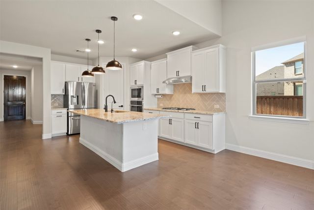 2205 Lexington Way, Carrollton, TX 75010