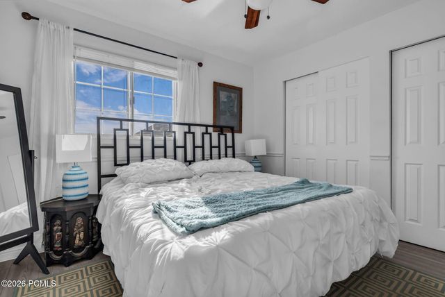 7462 S 2300, Cottonwood Heights, UT 84121