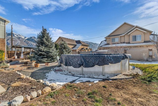 7462 S 2300, Cottonwood Heights, UT 84121