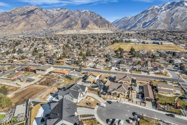 7462 S 2300, Cottonwood Heights, UT 84121