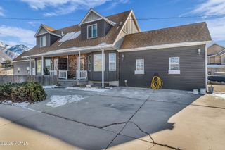 7462 S 2300, Cottonwood Heights, UT 84121