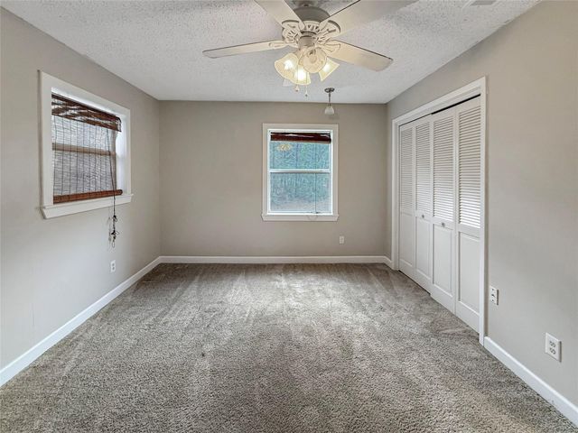 447 Pinehurst Drive, Brookeland, TX 75931