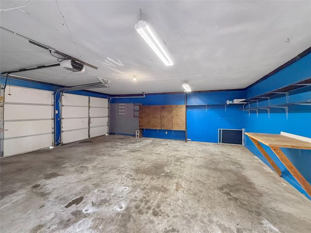 447 Pinehurst Drive, Brookeland, TX 75931