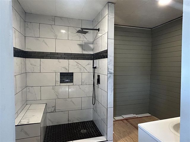 2099 Claude Hebert Road, Lake Charles, LA 70615