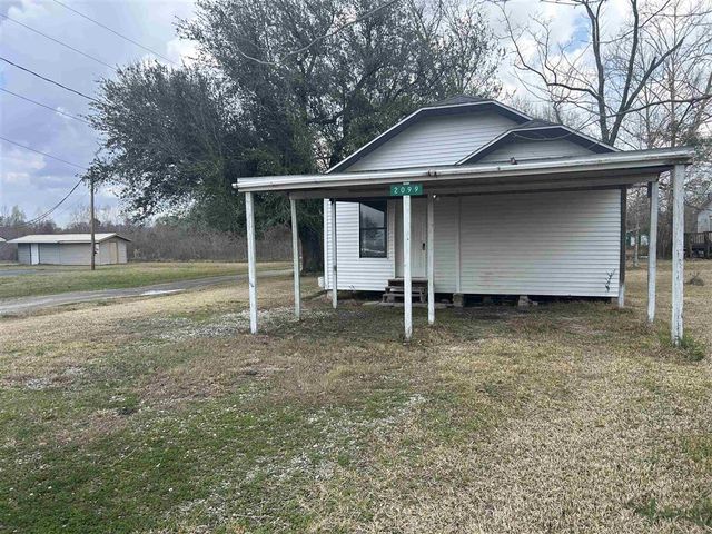 2099 Claude Hebert Road, Lake Charles, LA 70615