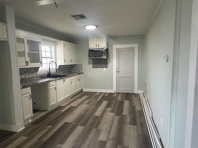 2099 Claude Hebert Road, Lake Charles, LA 70615