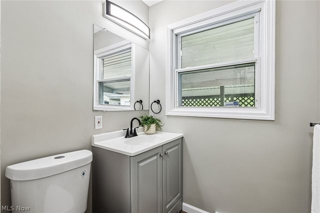 3138 Starlite Drive NW, Warren, OH 44485