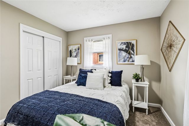 3138 Starlite Drive NW, Warren, OH 44485