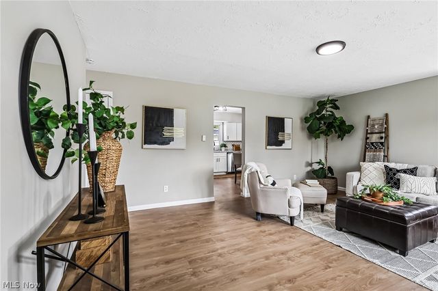 3138 Starlite Drive NW, Warren, OH 44485