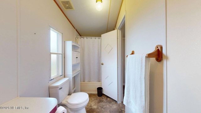 142 WATERSIDE Avenue, Satsuma, FL 32189