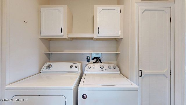 142 WATERSIDE Avenue, Satsuma, FL 32189