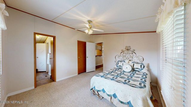 142 WATERSIDE Avenue, Satsuma, FL 32189
