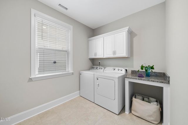 1856 Amberly Ledge Way, Cary, NC 27519