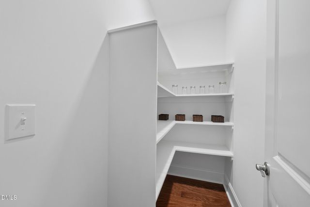 1856 Amberly Ledge Way, Cary, NC 27519