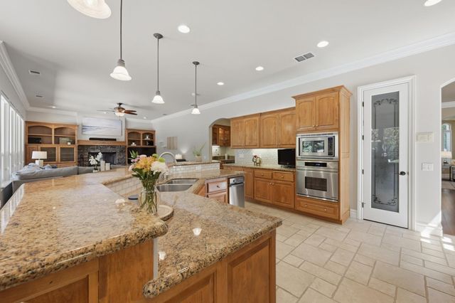 8555 Willow Gate Ct, Granite Bay, CA 95746
