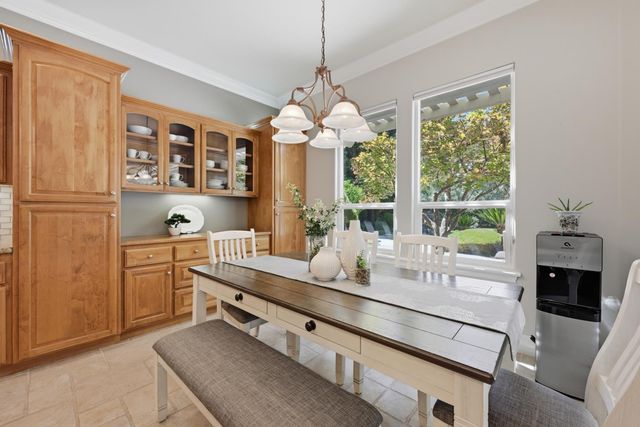 8555 Willow Gate Ct, Granite Bay, CA 95746