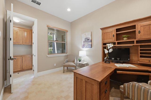 8555 Willow Gate Ct, Granite Bay, CA 95746