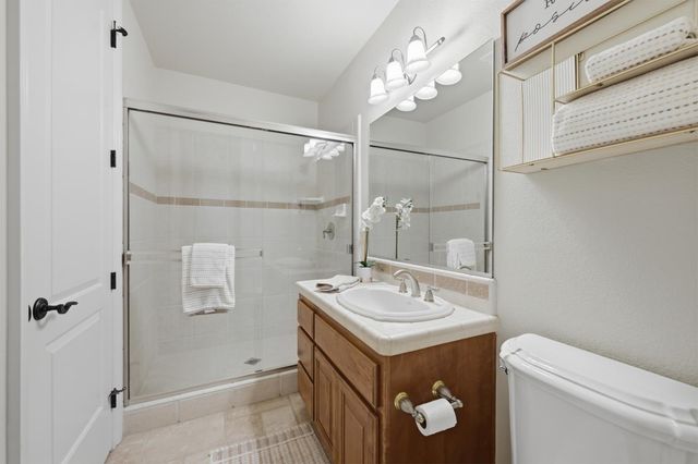 8555 Willow Gate Ct, Granite Bay, CA 95746