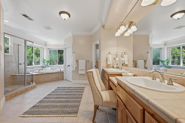8555 Willow Gate Ct, Granite Bay, CA 95746