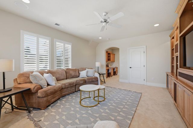 8555 Willow Gate Ct, Granite Bay, CA 95746