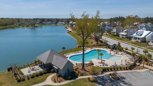 3891 Sawyers Island Drive, Mount Pleasant, SC 29466