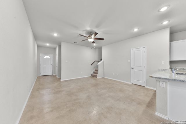 9907 Grove Mist Unit 103, San Antonio, TX 78233