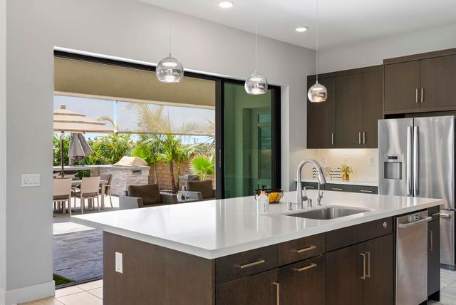 6163 Sagebrush Bend Way, San Diego, CA 92130