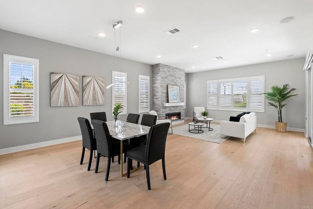 6163 Sagebrush Bend Way, San Diego, CA 92130
